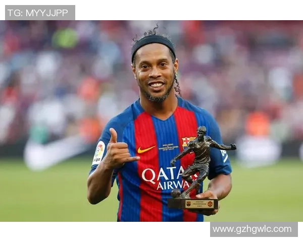 历史上足球球星世界排名榜单回顾与分析 揭示足坛传奇人物的辉煌成就